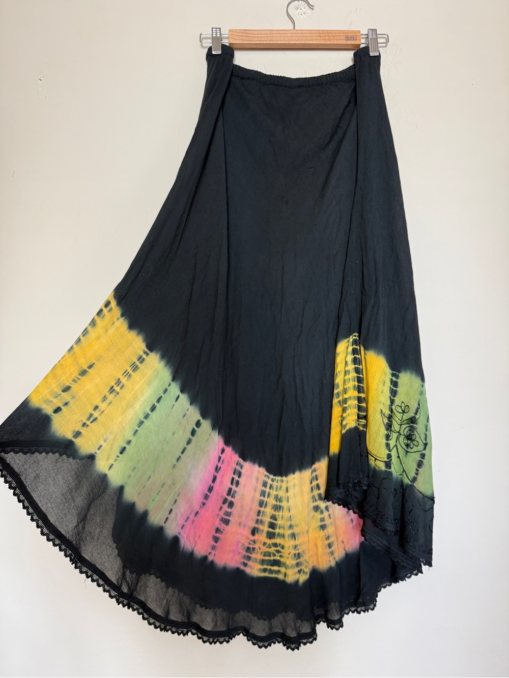 Boho Tie-Dye Black Maxi Skirt with Multicolor Hem Embroidered XL - Picture 3 of 4